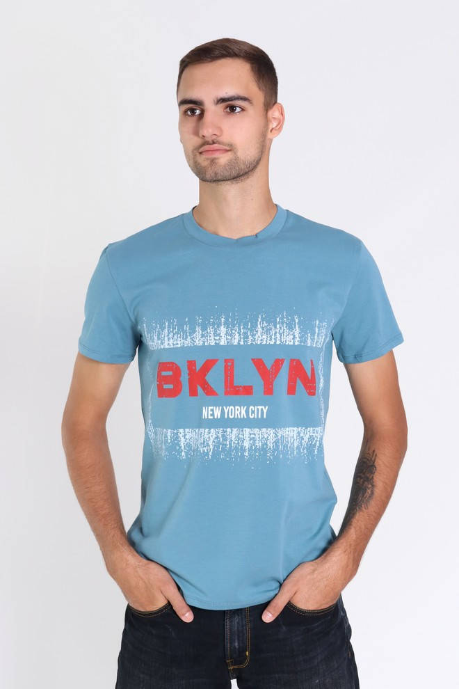 

1355-15 Футболка чоловіча L