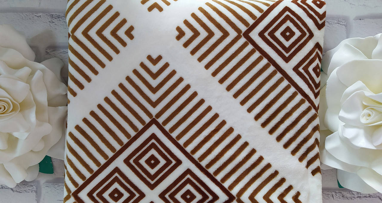 

Мягкий плед покрывало микрофибра в подарочной упаковке  размер 180х205 см, Разные цвета