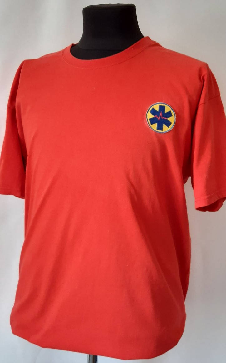 

Футболка женская красная "Екстрена медична допомога", Красный