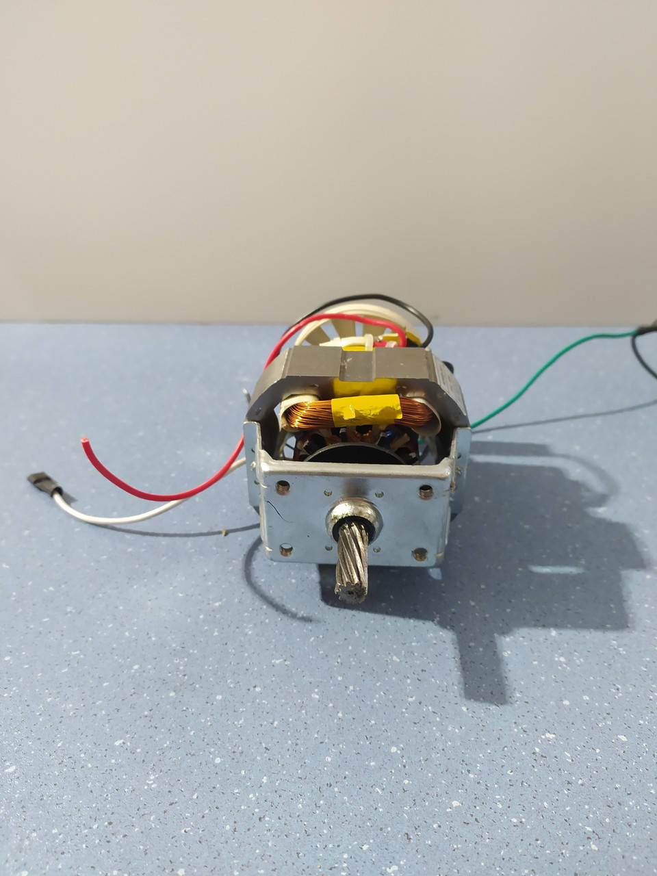 

Мотор для мясорубки 8825M 220-240V 600W