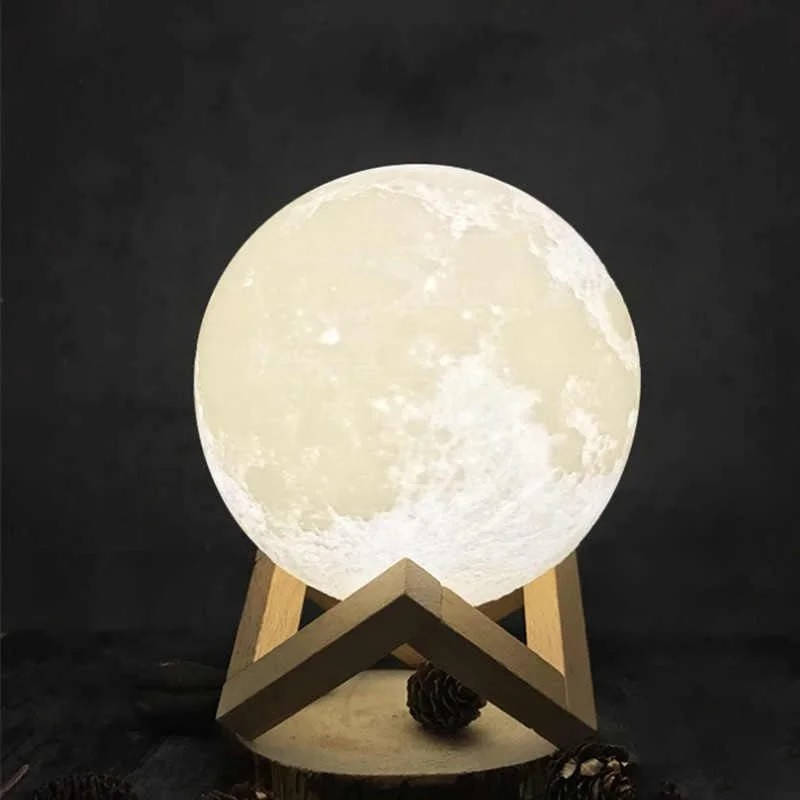 

Ночник светильник луна 3D Moon Lamp 18 см на подставке с аккумулятором и RGB свечением