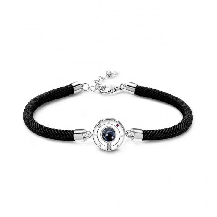 

Браслет я тебя люблю на 100 языках мира с проекцией Happy Gift