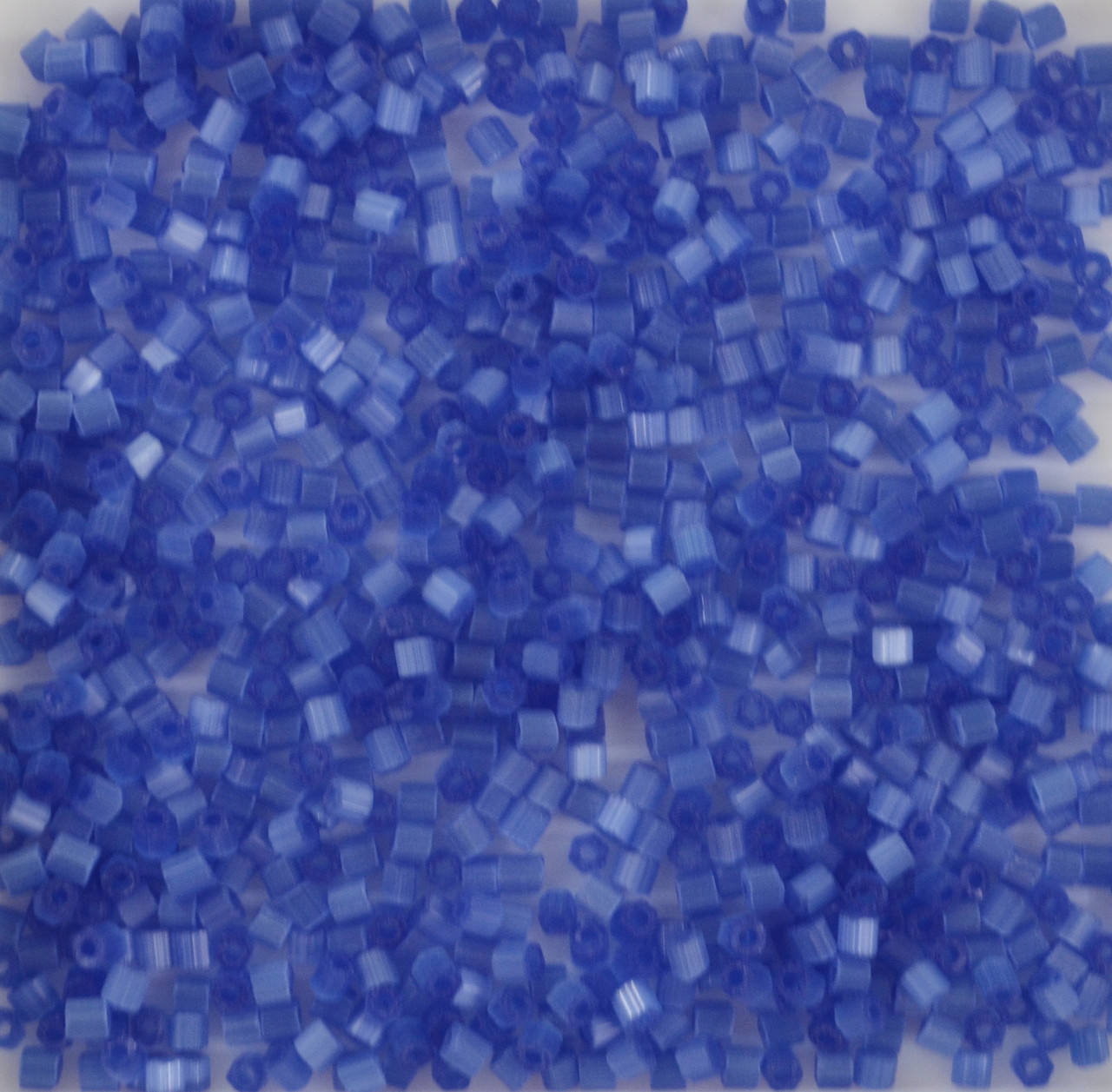 

Бисер Preciosa Ornela Чехия, цвет - 35061 рубка