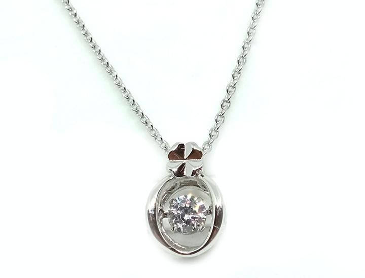 

Серебристая подвеска для девушки XuPing