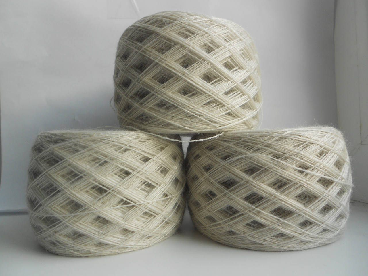 

Пряжа полушерсть №848 .Слонимская фабрика. Беларусь