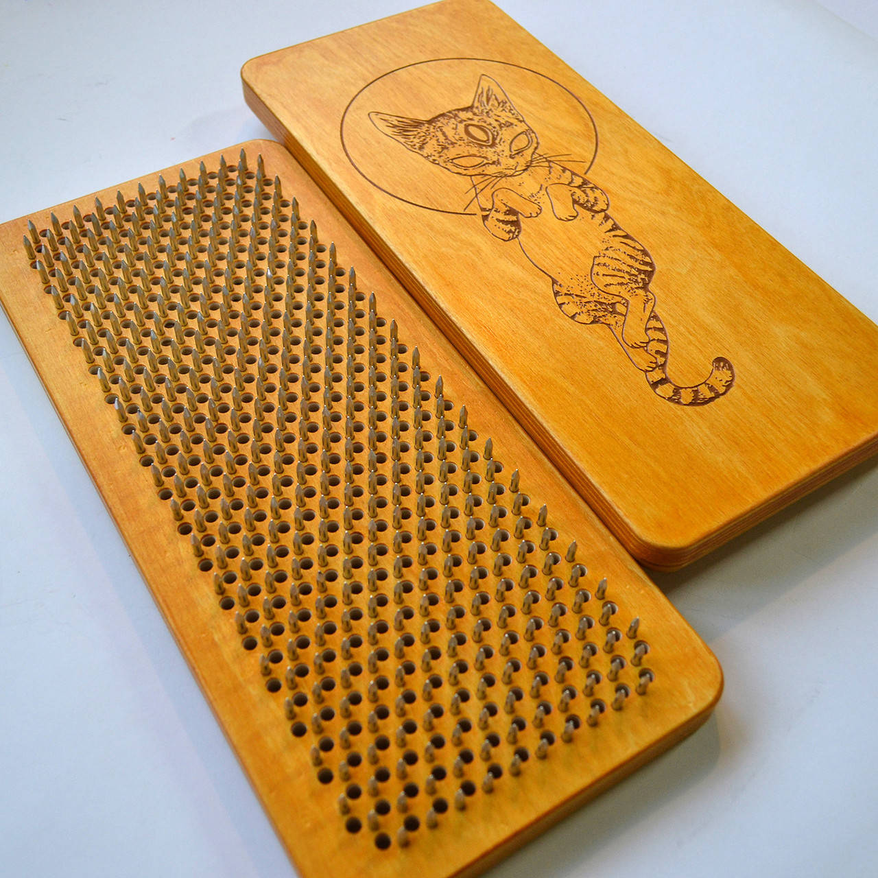 

Доска Садху (Sadhu) "Познание", доска с гвоздями для йоги, шаг 10мм. Доска для стояния на гвоздях.