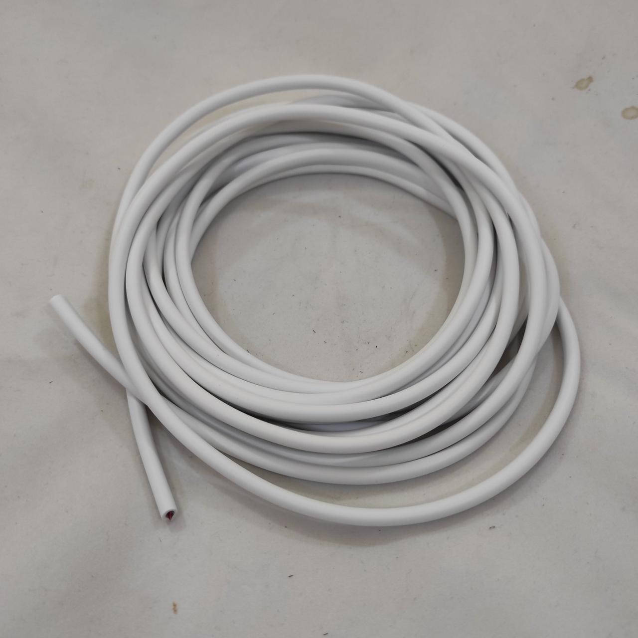 

Молдинг защита дверей силикон 5м П-образный со скотчем белый узкий