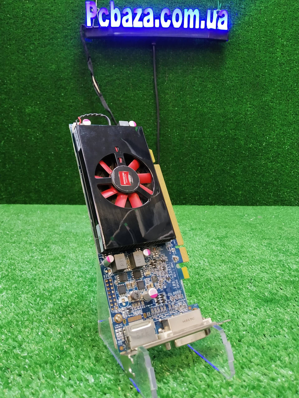 

Экономная игровая видеокарта Dell ATI Radeon HD 7570 1 GB DDR5
