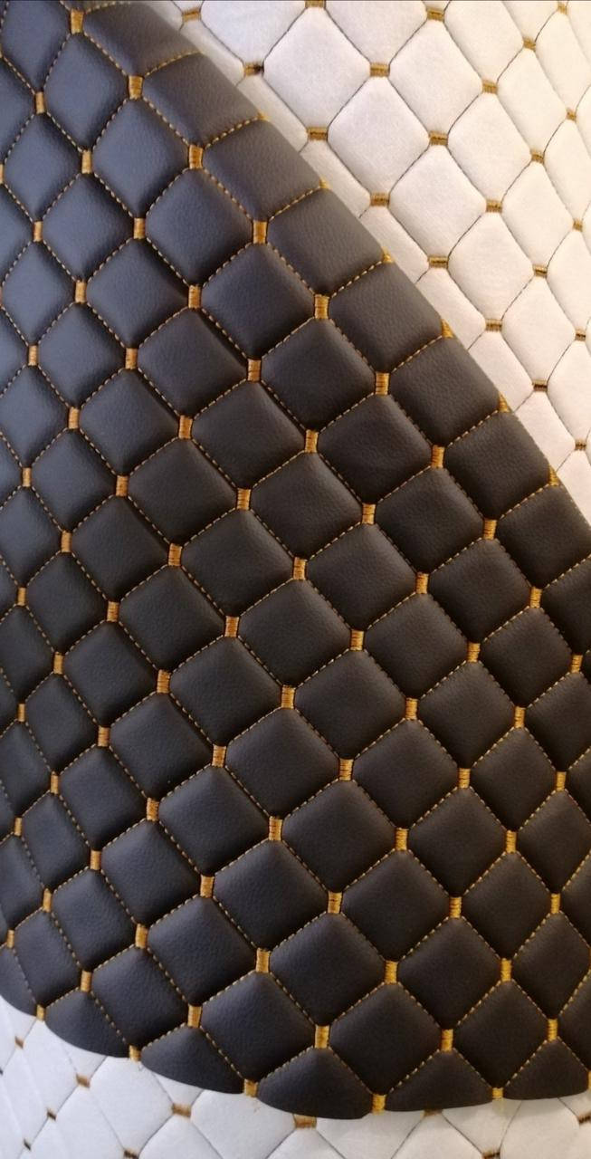 

Прошитый кожзам "Ромб" для перетяжки авто и мебели,поролон 5мм ширина 140см,Турция