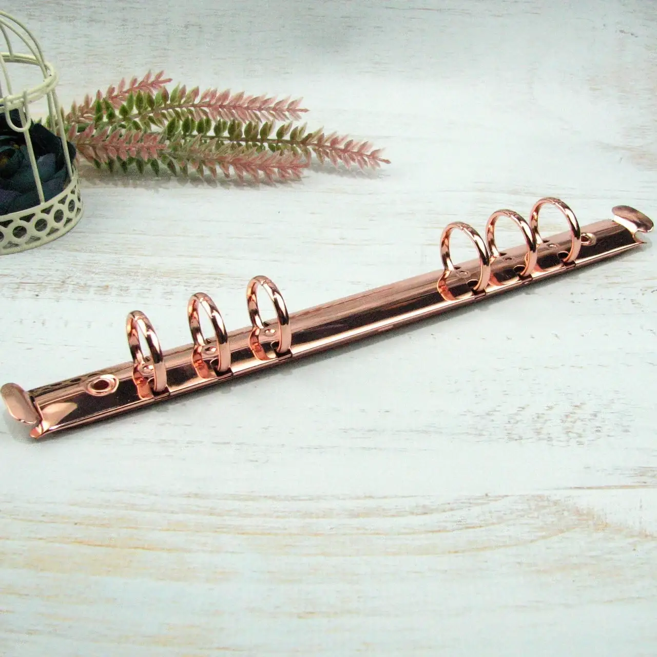 

Кольцеой механизм Розовое золото А6 на 6 колец 171/20мм с креплением заклепки (KMX046)