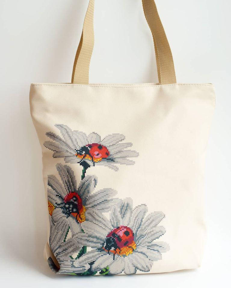 

Сумка под вышивку бисером (нитками) ромашки и божьи коровки