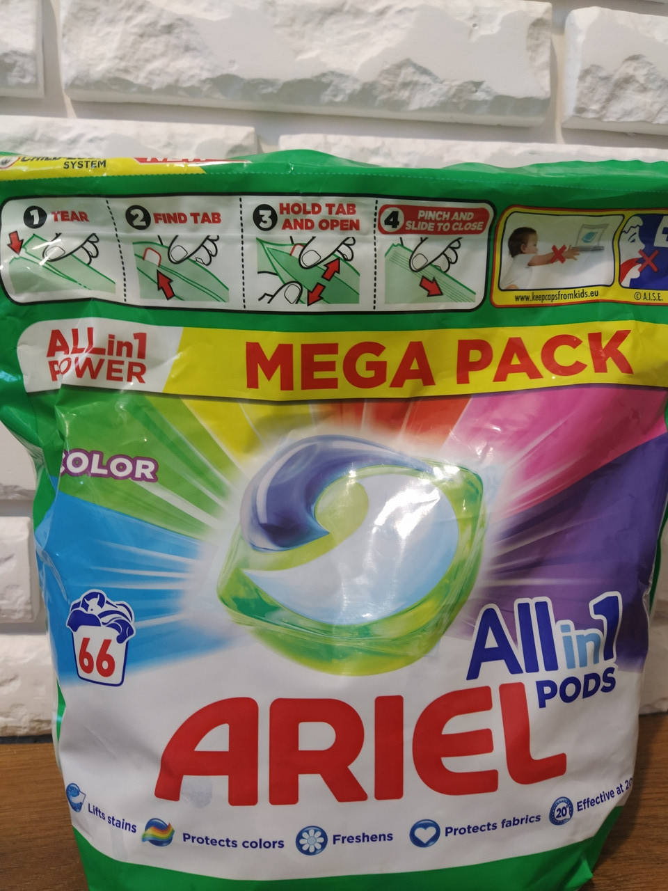 

Капсули для прання Аріель Ariel color 66 шт.