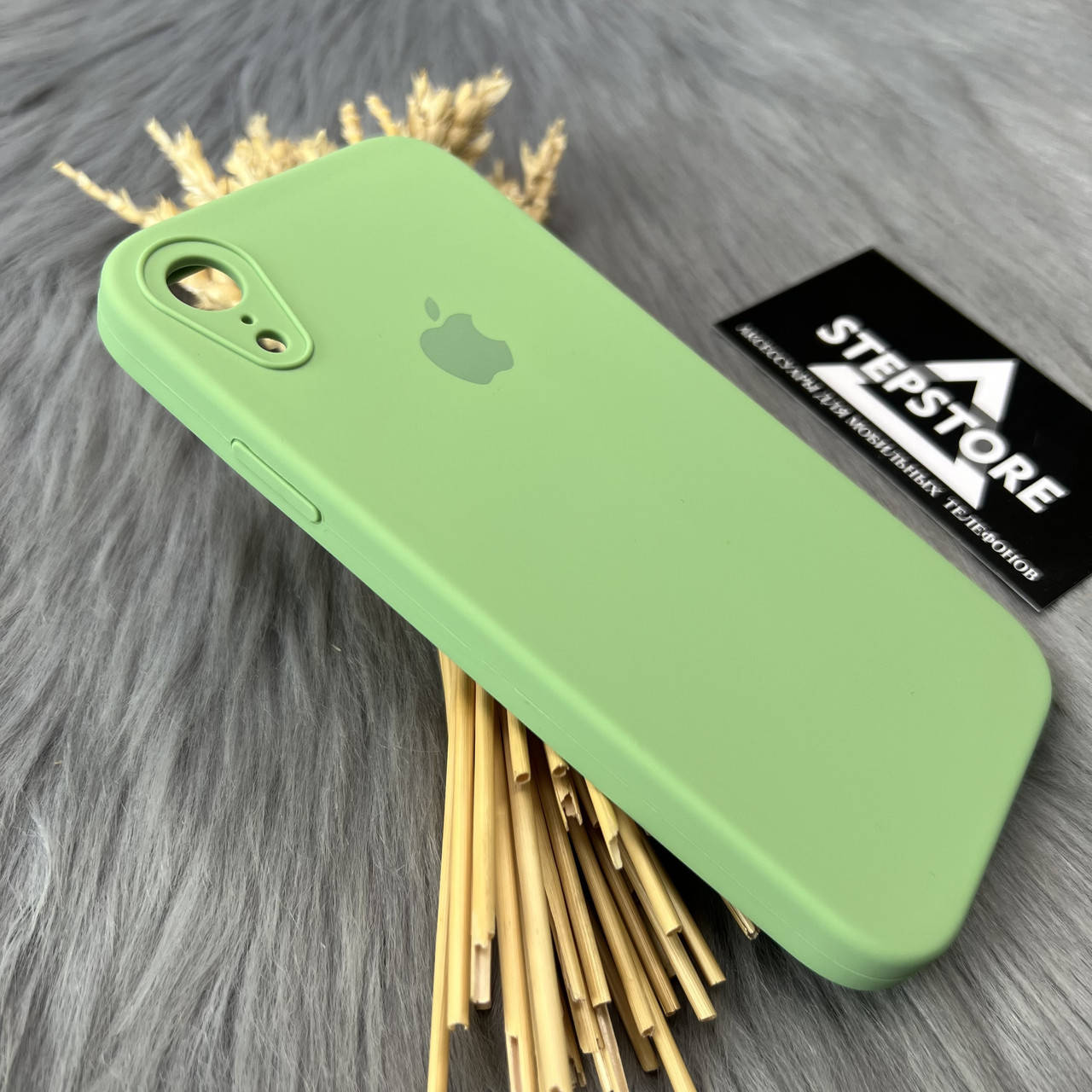 

Чехол КВАДРАТНЫЙ Silicone case ДЛЯ iPhone XR 6.1 с закрытым низом и камерой cover full camera 360 square 6. Мятный