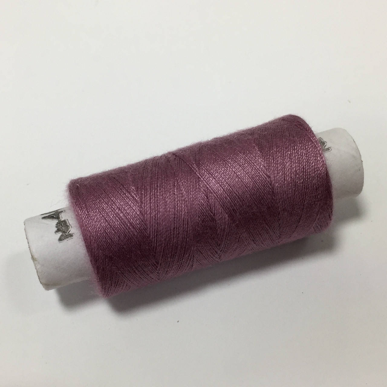 

Нитки швейные 40/2 цв. 069 сиреневый темный
