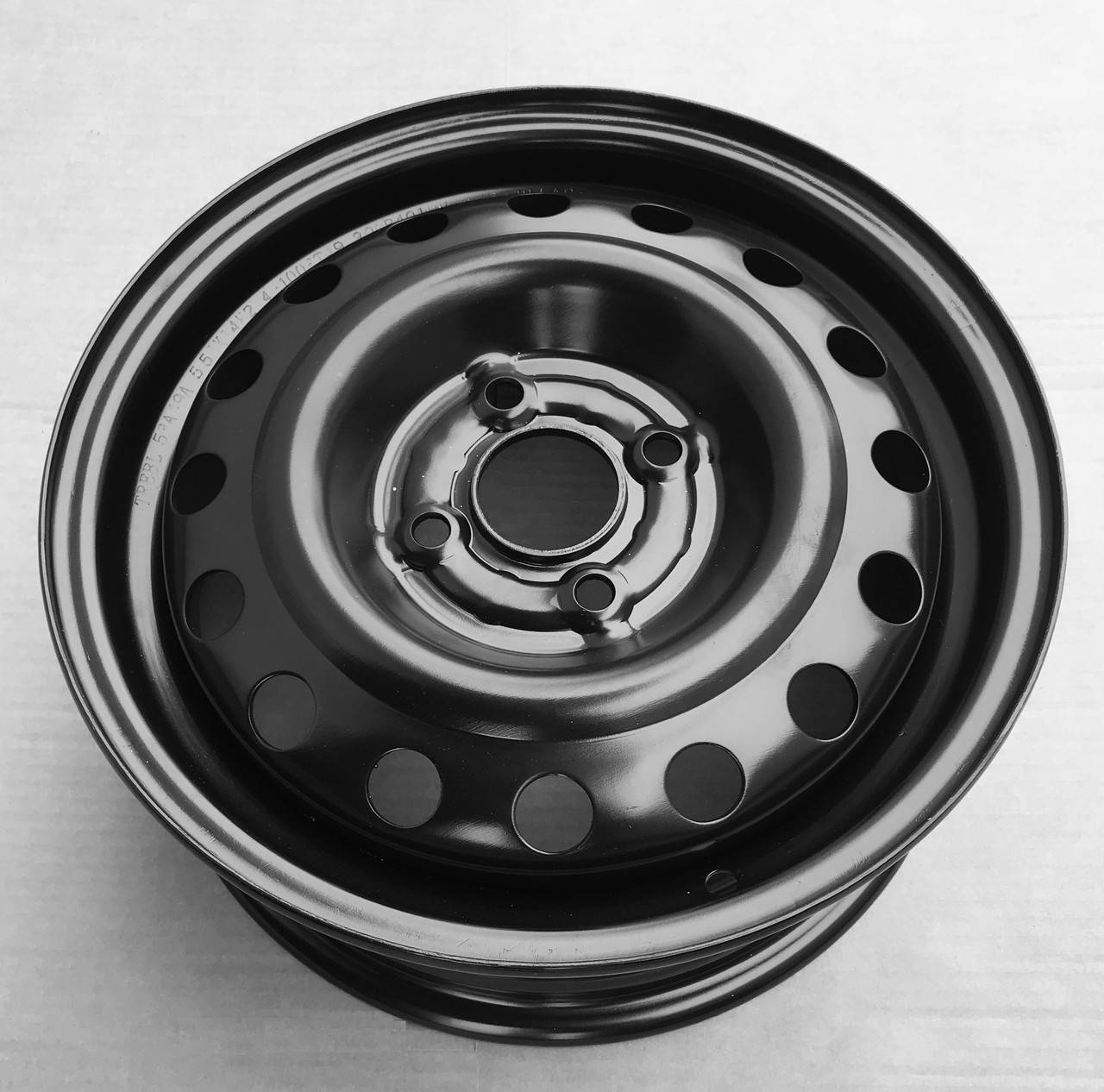 

Колесный диск Nissan Tiida R15 5.5J PCD 4x114.3 Et 40 DIA 66.1