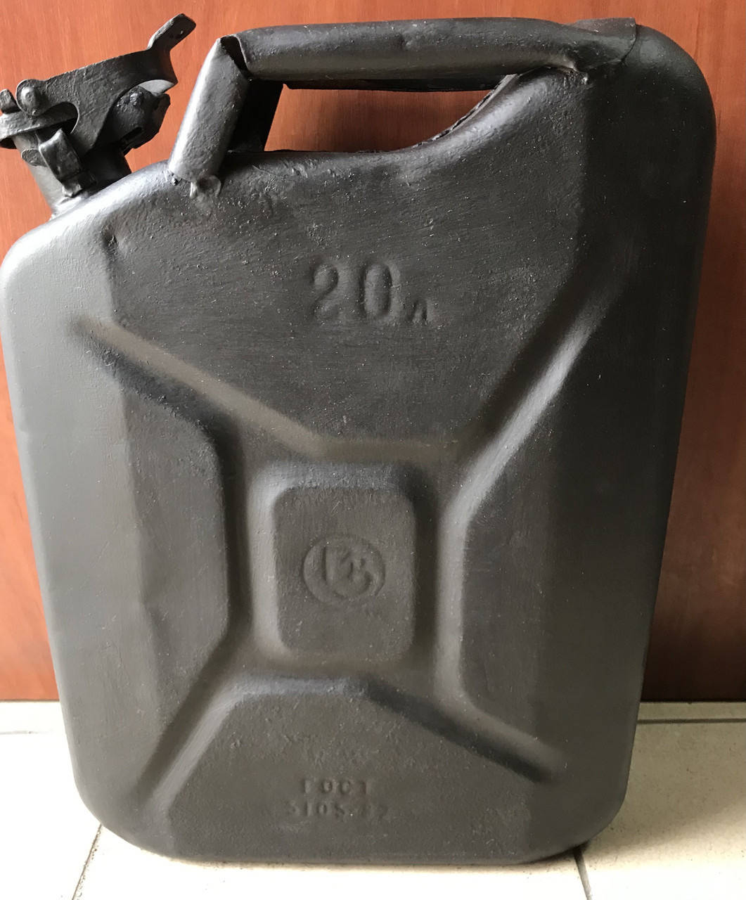 

Канистра 20л Металлическая для ГСМ (б/у, покрашенная )