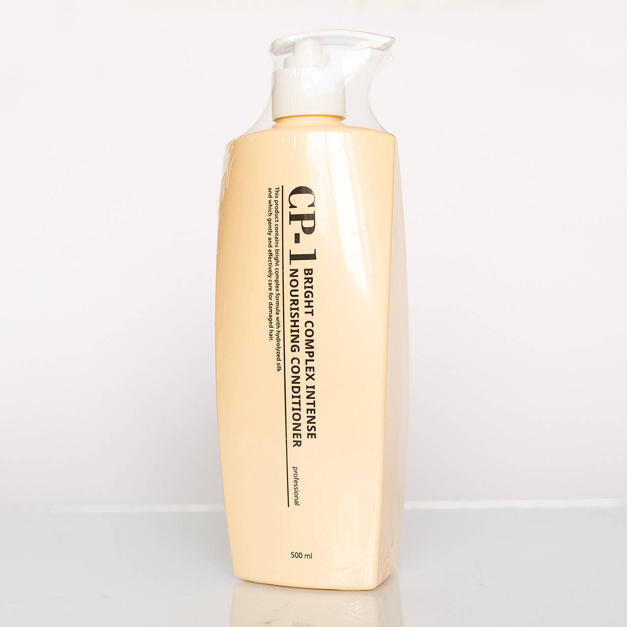 

Инетенсивно питающий кондиционер для волос Esthetic House CP-1 Bright Complex Intense Nourishing Condishioner