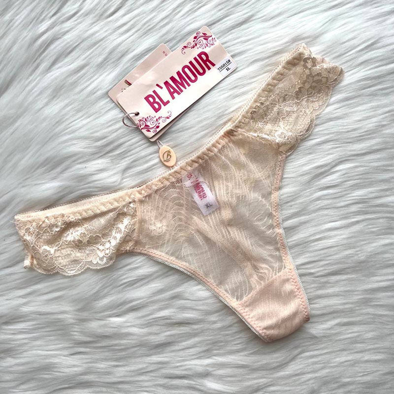 

Ажурные стринги фирмы BL'AMOUR (44,46,48,50) 46, Бежевый