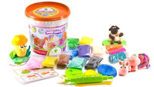 

Легкий магический пластилин ОКТО Moon Light Clay 2 с аксессуарами 70002