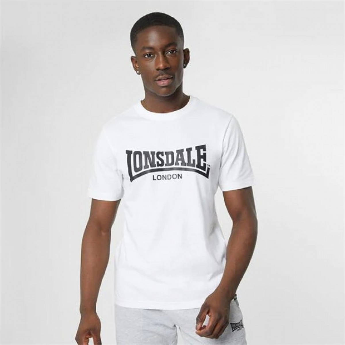 

Футболка Lonsdale Essentials Logo Tee White - Оригинал