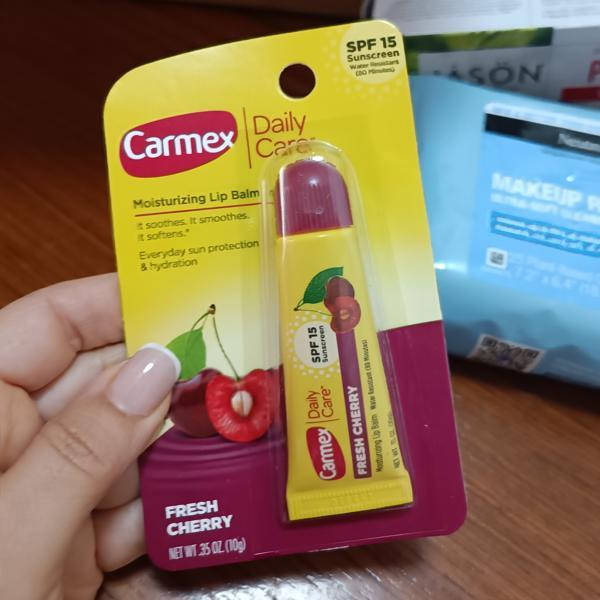 

Увлажняющий бальзам для губ Daily Care, Carmex, вишня, SPF 15, 10 г (США)