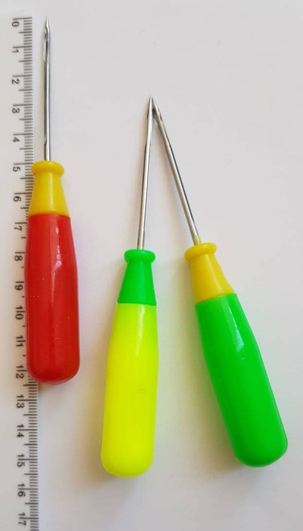 

Шило с отверстием