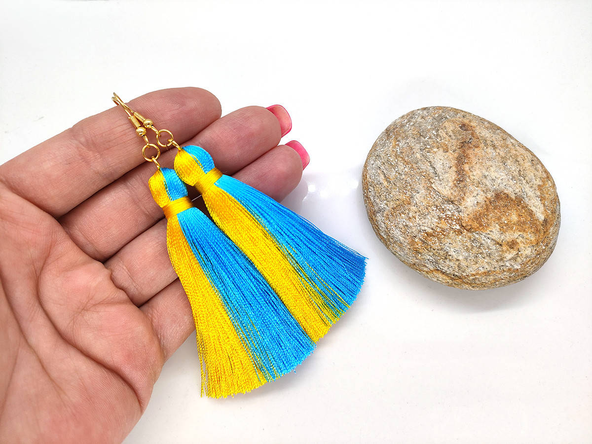 

Флаг Украины Серьги Кисточки