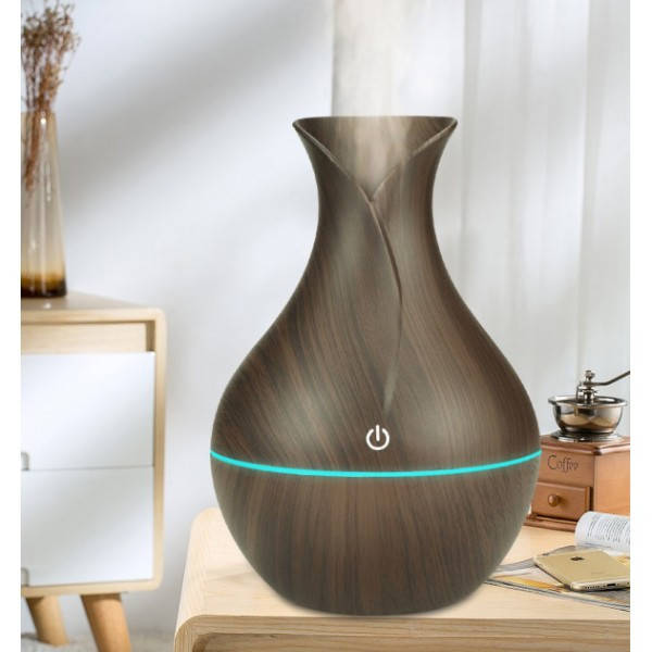

Увлажнитель воздуха с LED подсветкой Humidifier Ultrasonic Aroma 130 мл темное дерево