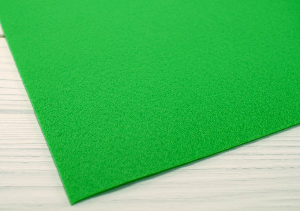 

Корейский жесткий фетр 1,2 мм (100х110 см) - №18 Салатовый