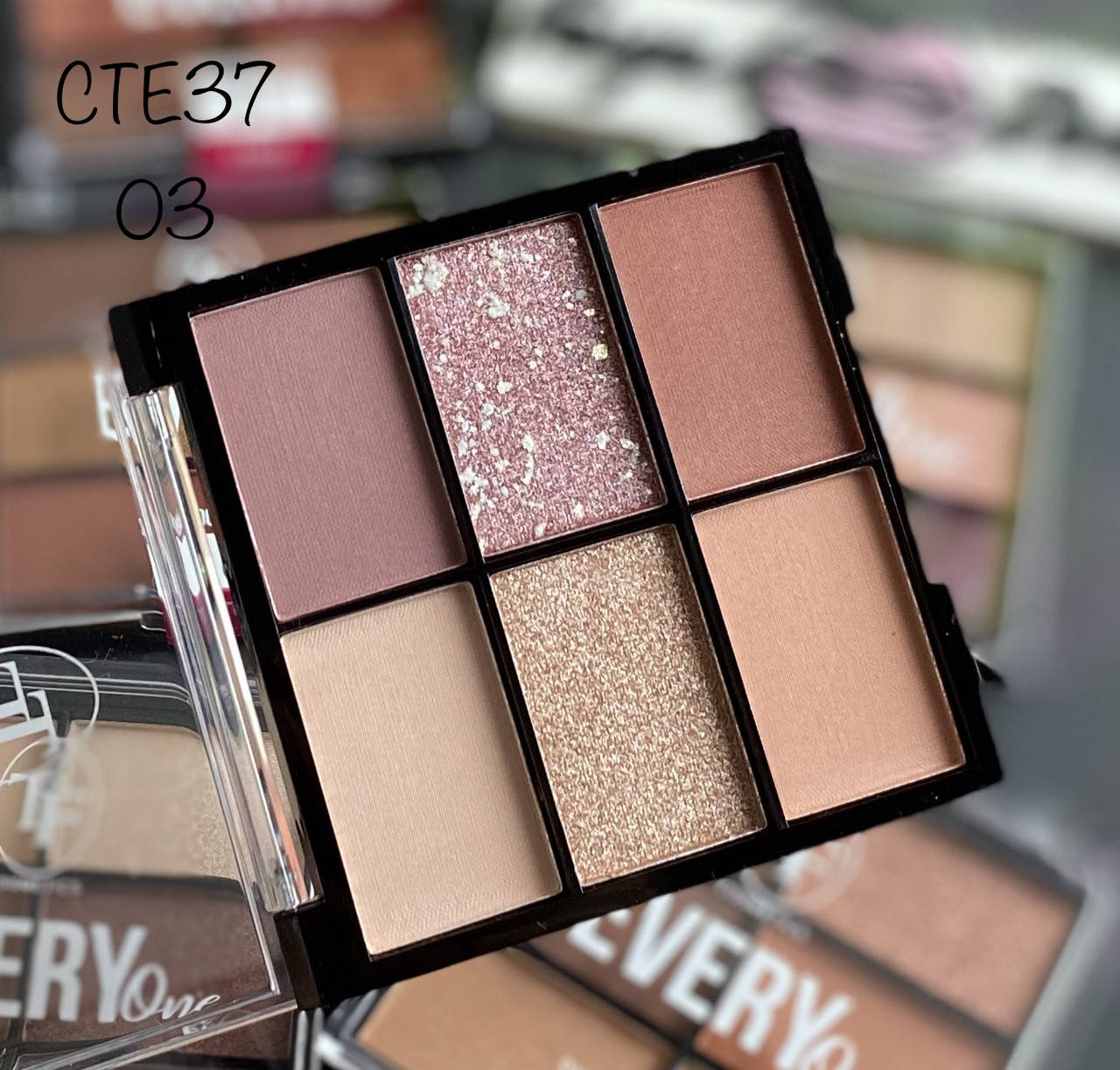 

TF Палетка теней для макияжа Every One TE37 №03