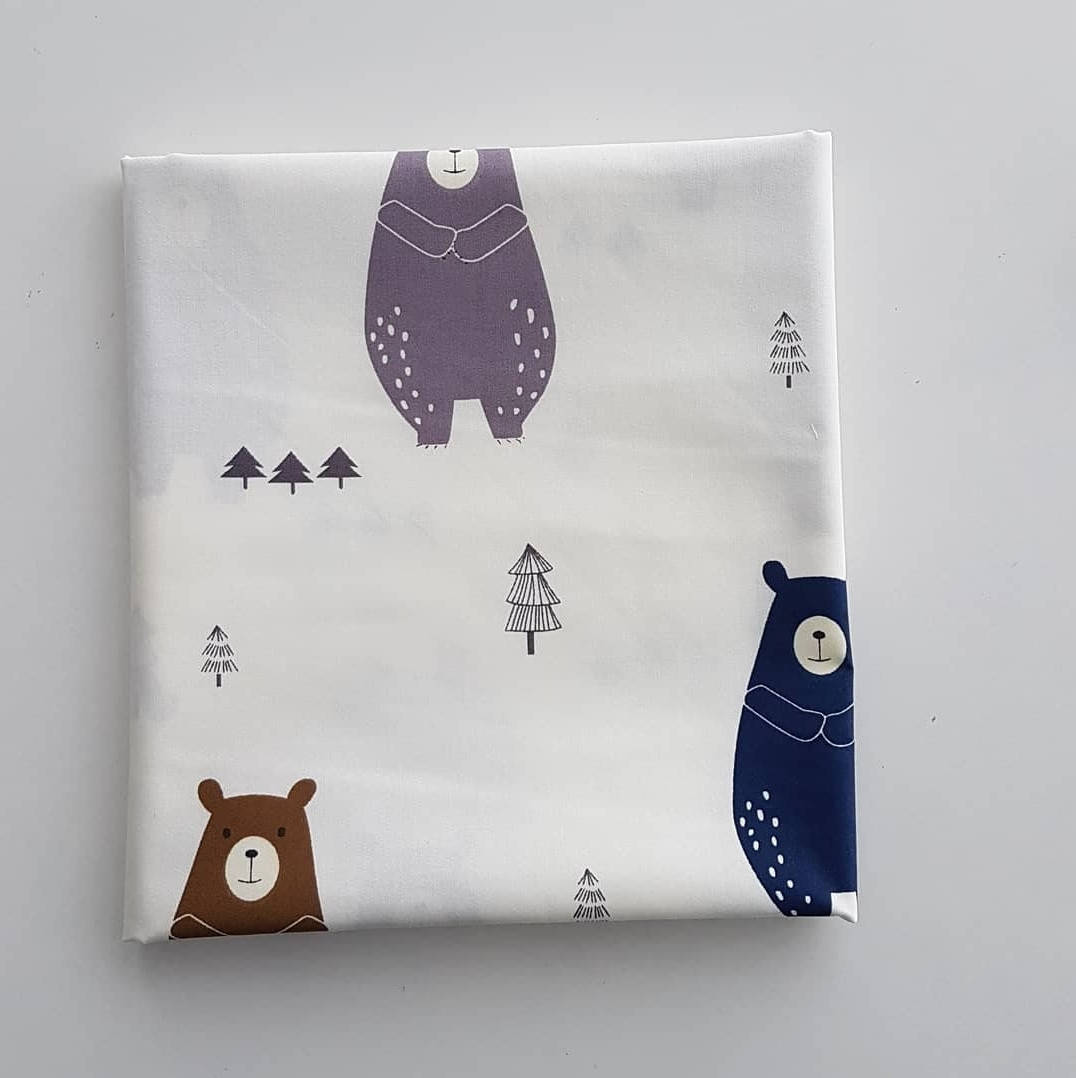 

ОТРЕЗ 50*160. Сатин. Мишки на молочном