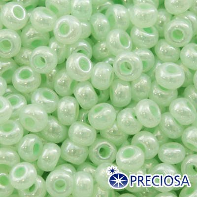 

Бисер Preciosa 10/0 цв. 38152, Прозрачный Окраска из Середины CTC, Салатовый, Круглый, (УТ0001933)