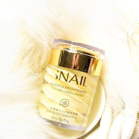 

Крем для лица One Spring Snail Repair & Brithening с муцином улитки (60г)