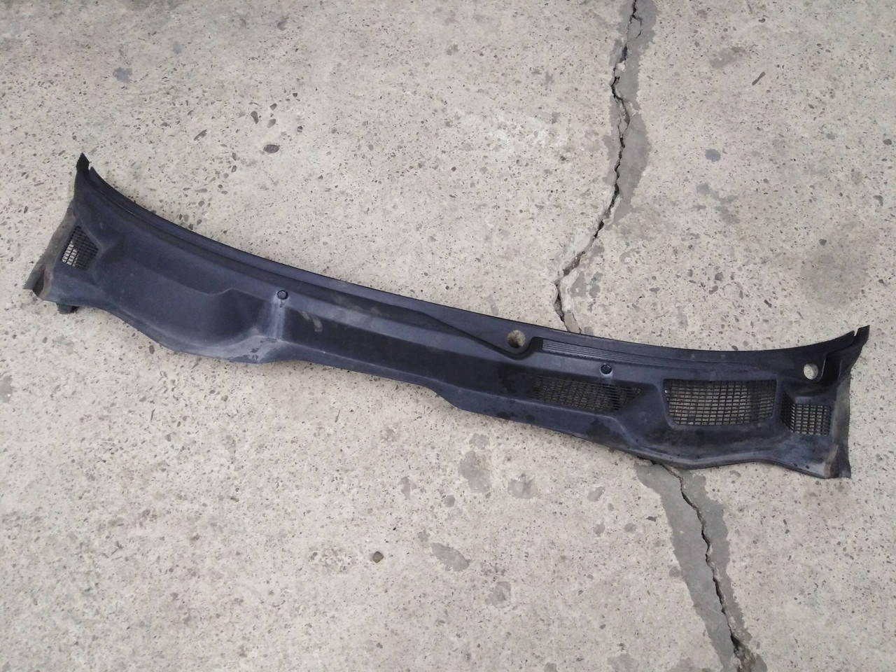 

Пластик под лобовое стекло, жабо Opel Astra G, Опель Астра. 90520680.
