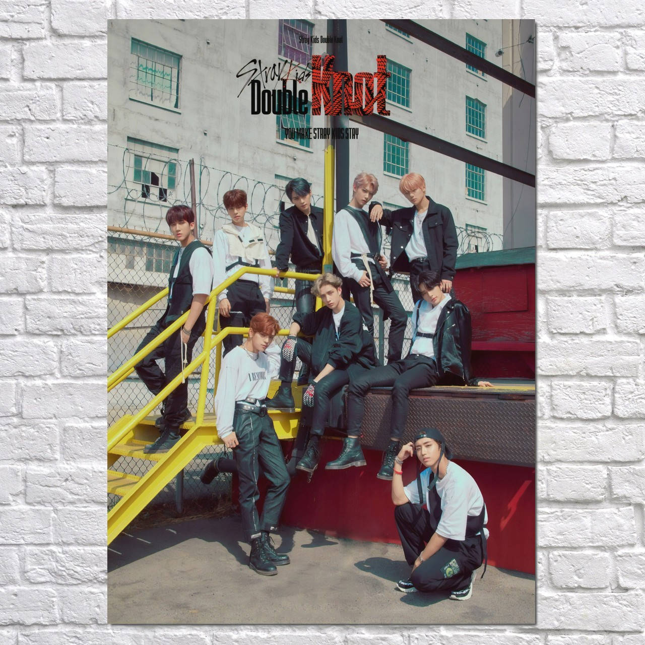 

Плакат "Stray Kids, SKZ" (артикул 4012) 42, Полуглянец, 30