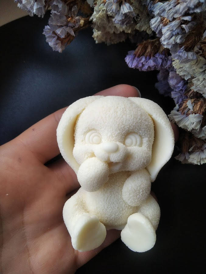 

Шоколадная фигурка "Зайка милашка"