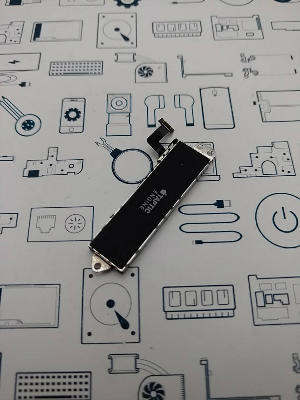 

Вибромотор Apple iPhone 7 Сервисный оригинал с разборки