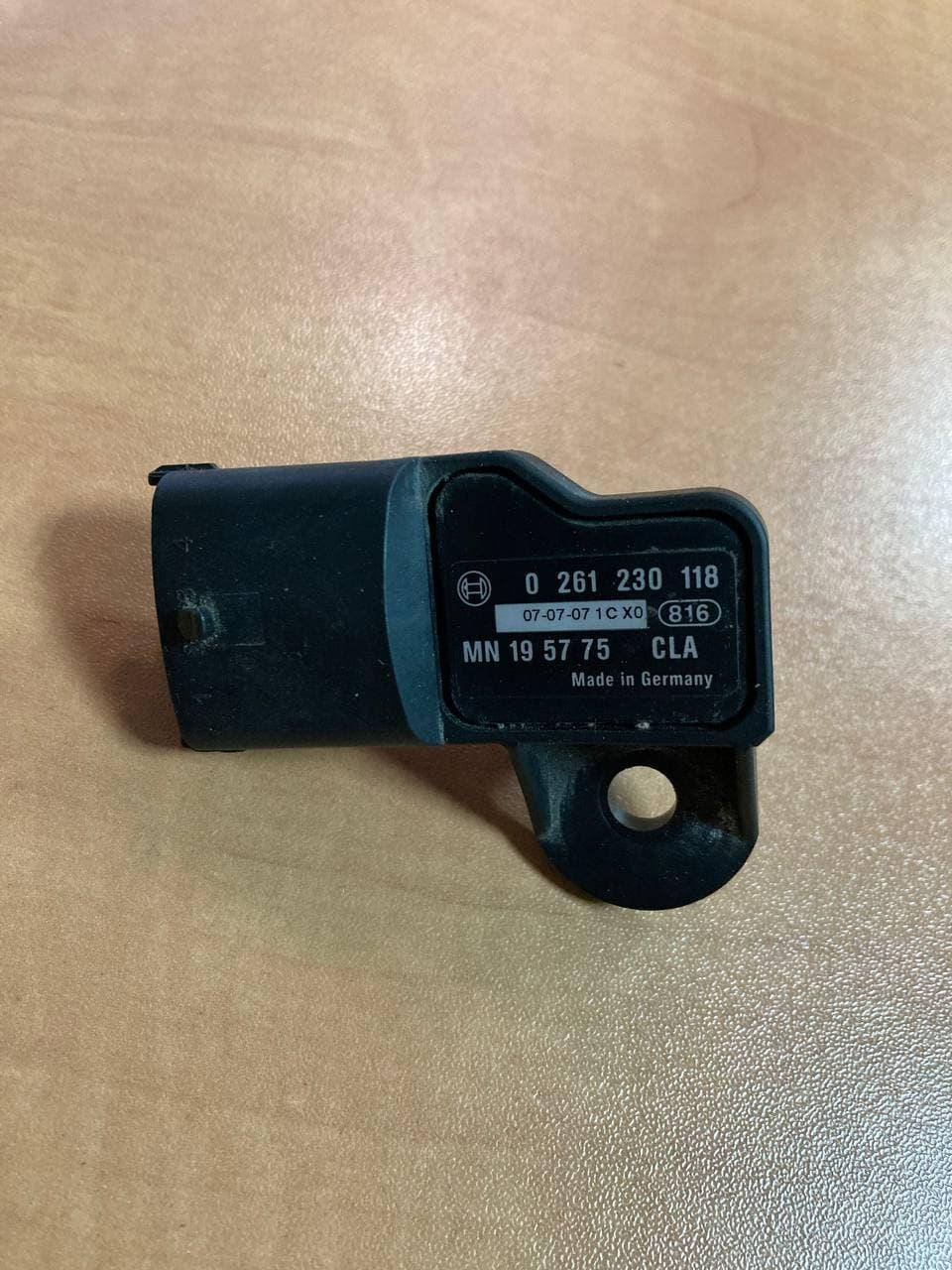 

MN195775 Датчик давления map sensor 1.5 для Mitsubishi