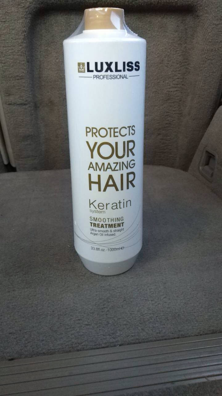 

Кератин для волос люкслисс Luxliss Keratin Smoothing Treatment 1000мл.