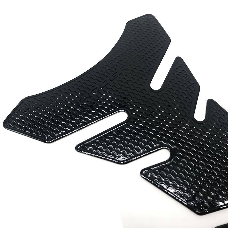 

Наклейка на бак мотоцикла Progrip Black 3D KS07015, Черный