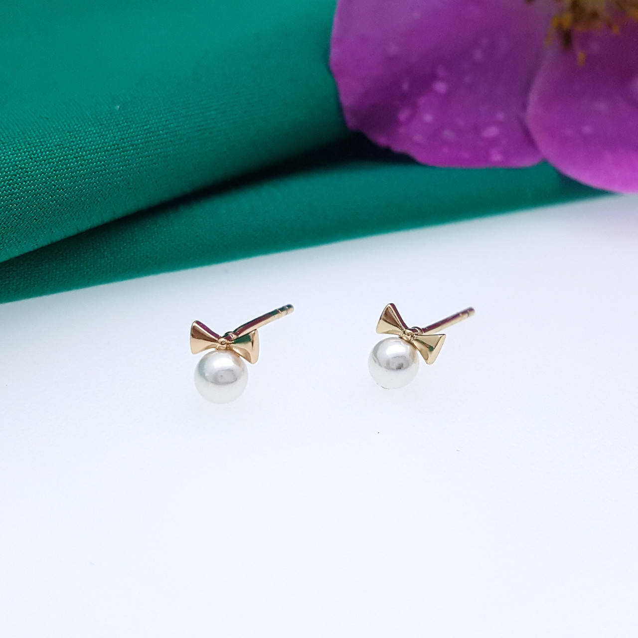 

Серьги гвоздики, "Бант с Жемчугом", медзолото Xuping, 18К