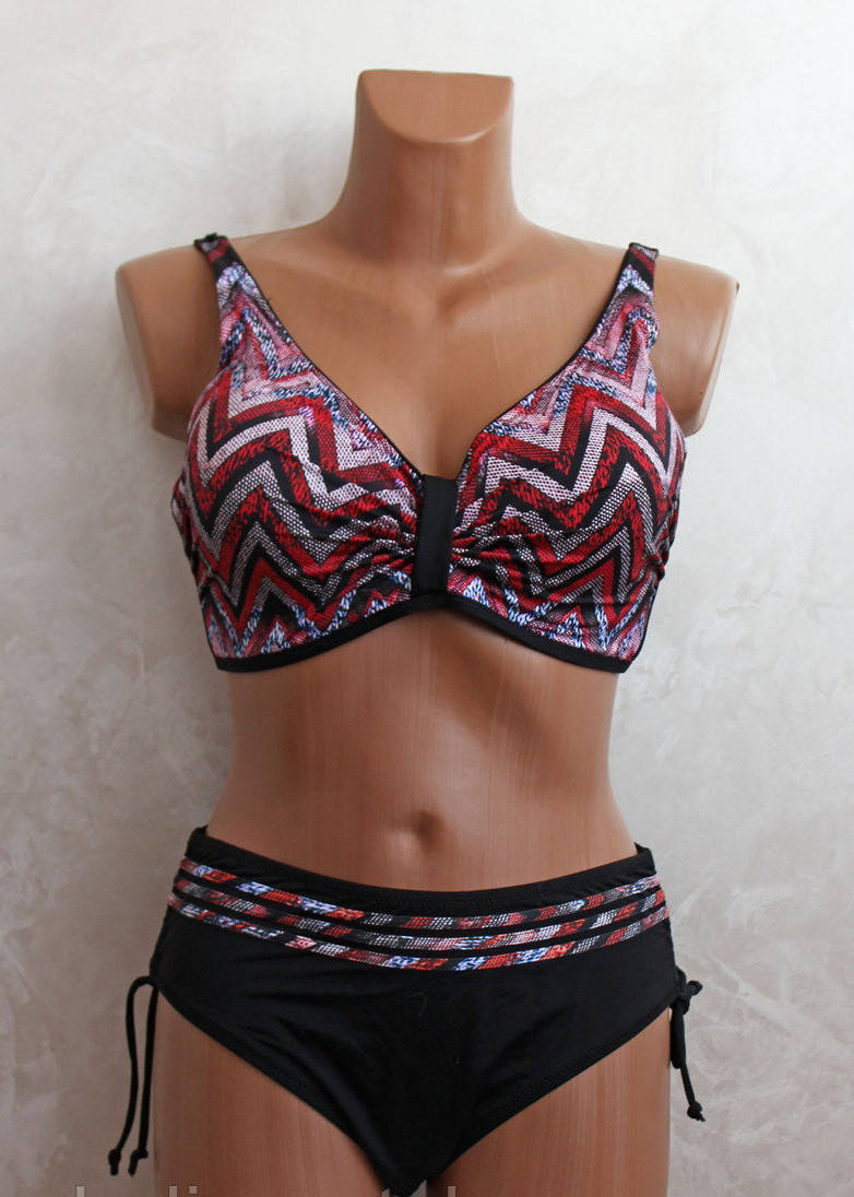 

Удобный раздельный женский купальник с красивым орнаментом р. 46-54 52, Розовый/черный