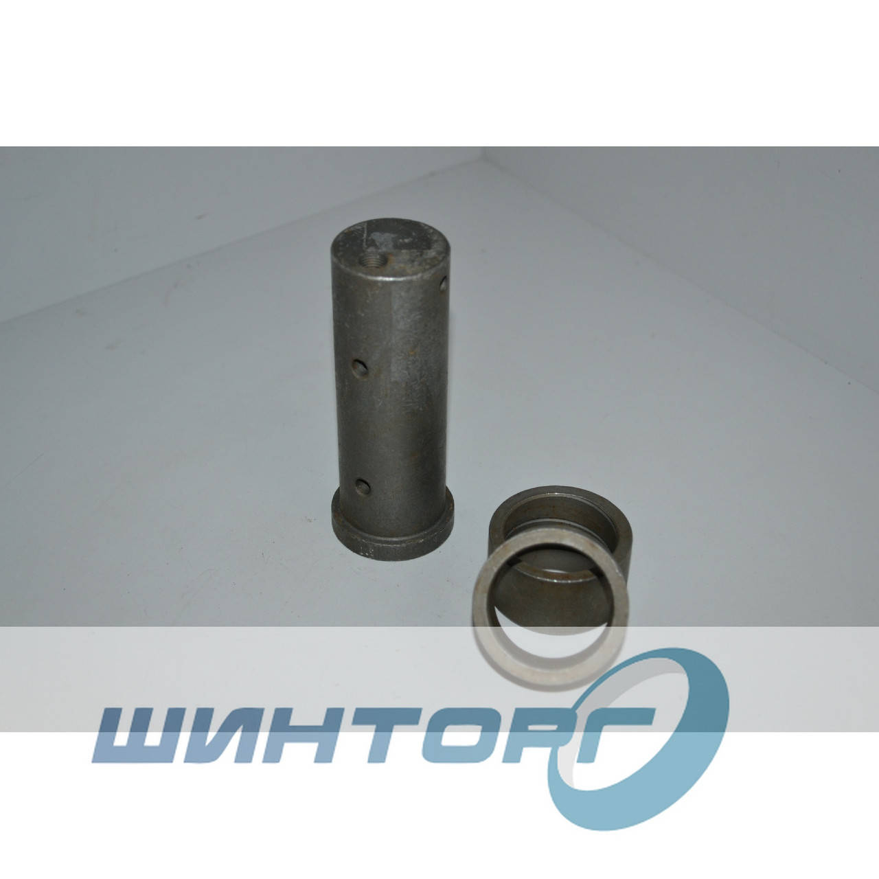 

Палец губки седла с втулками КАМАЗ 5410-2703020/2042