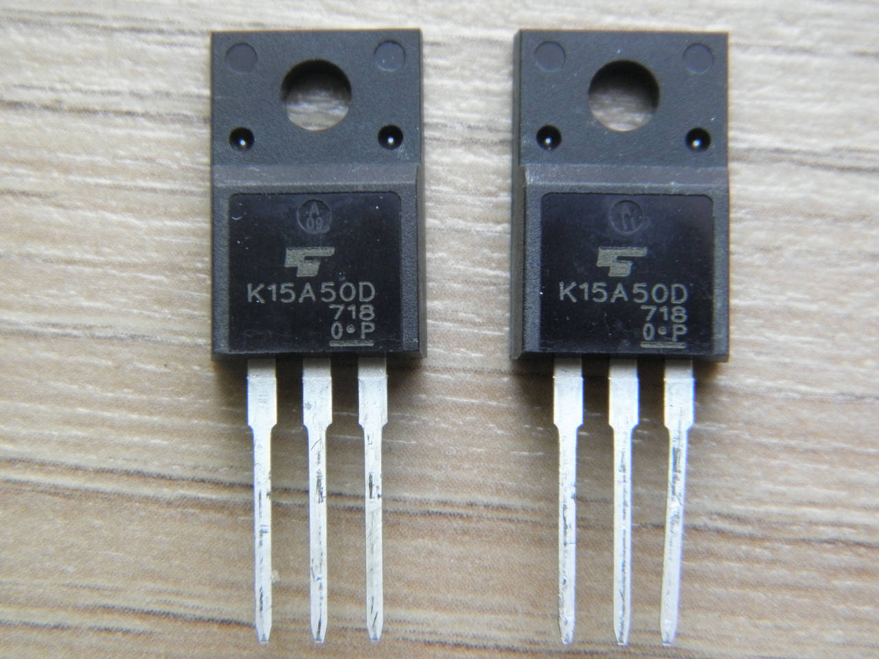 

Транзистор TK15A50D K15A50D