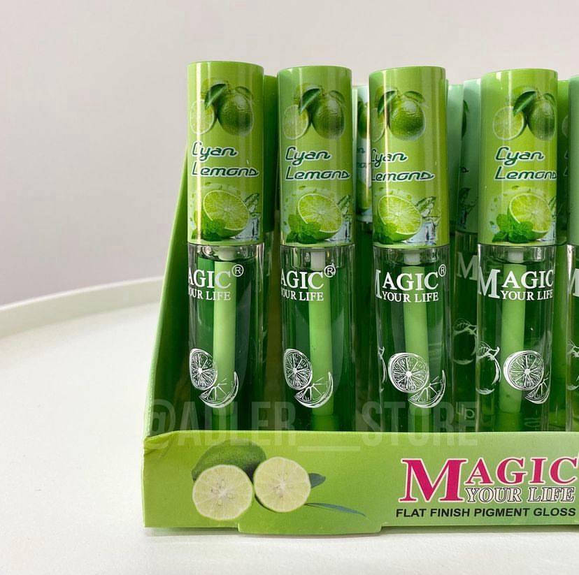 

Прозрачный блеск для губ Magic с лаймом