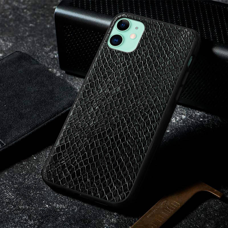 

Кожаный чехол BoxFace Apple iPhone 11 Snake Black, Черный