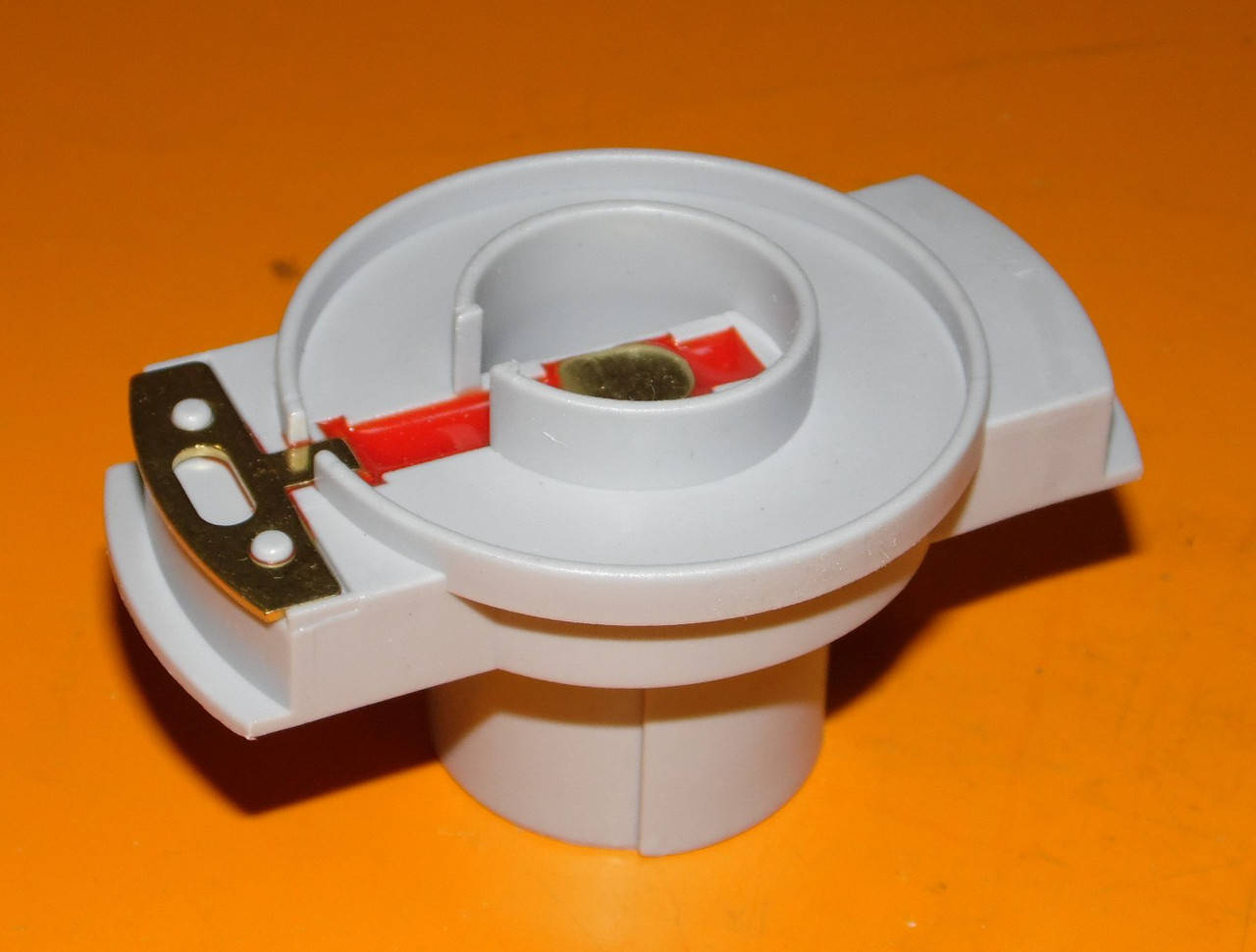 

Бегунок распределителя зажигания на 2.0 ДОНС Форд Сиерра Скорпио трамблера sierra scorpio Facet 3.7573/40RS