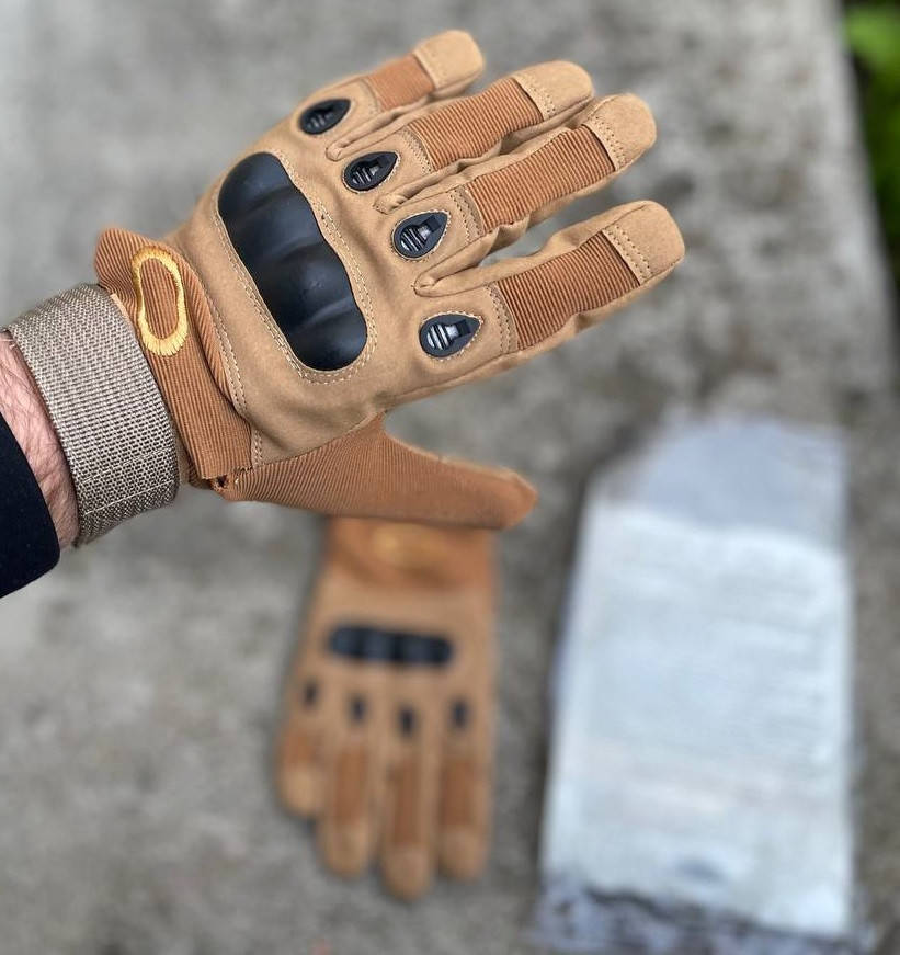 

Тактические перчатки с пальцами. Светло-коричневые. Размер Л