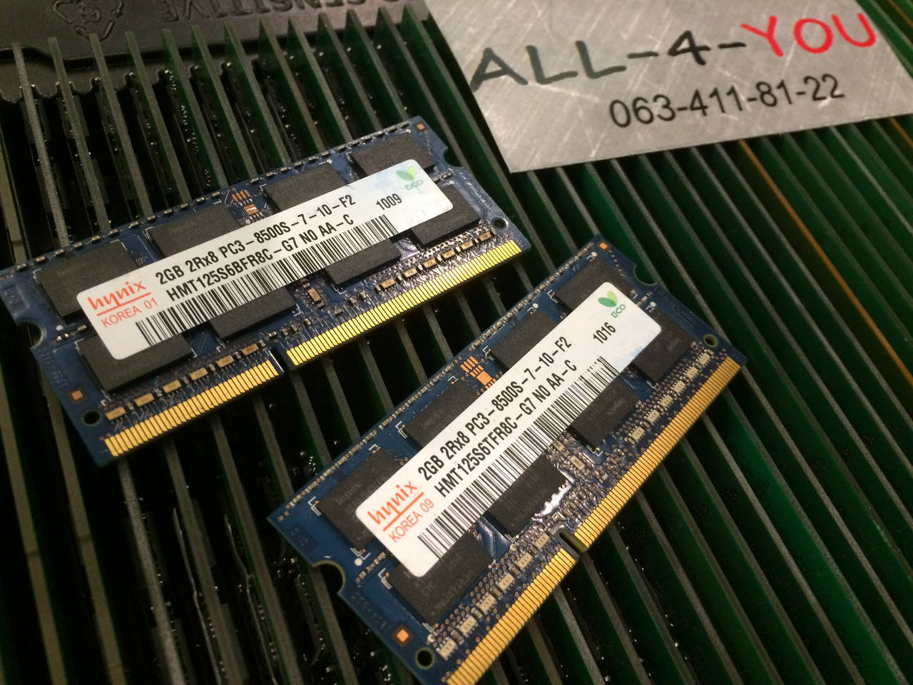 

Оперативна пам`ять HYNIX DDR3 2GB SO-DIMM PC3 8500S 1066mHz Intel/AMD