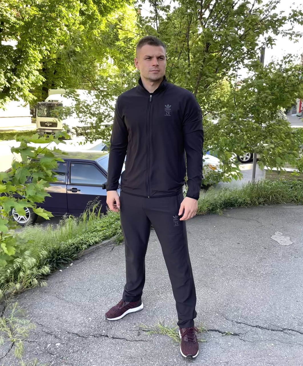 

Чоловічий спортивний костюм ADIDAS 56, Черный
